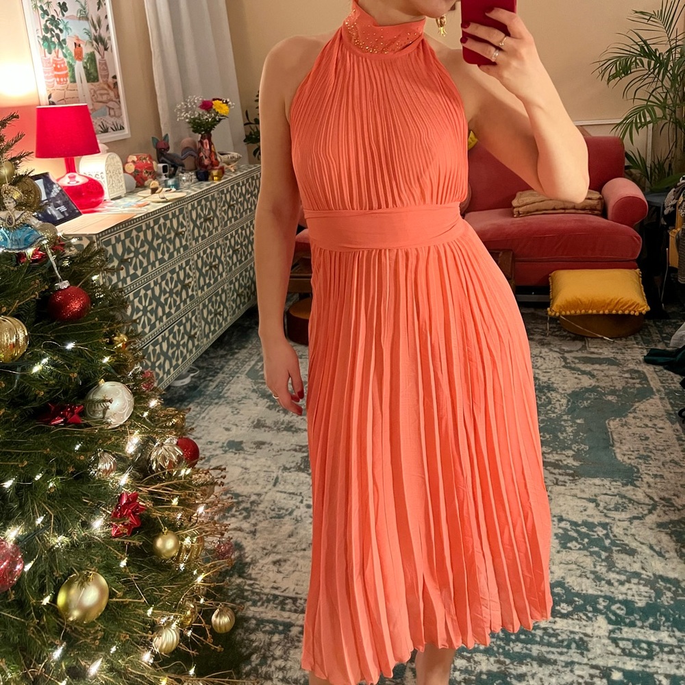 Coral Pleated midi Dress